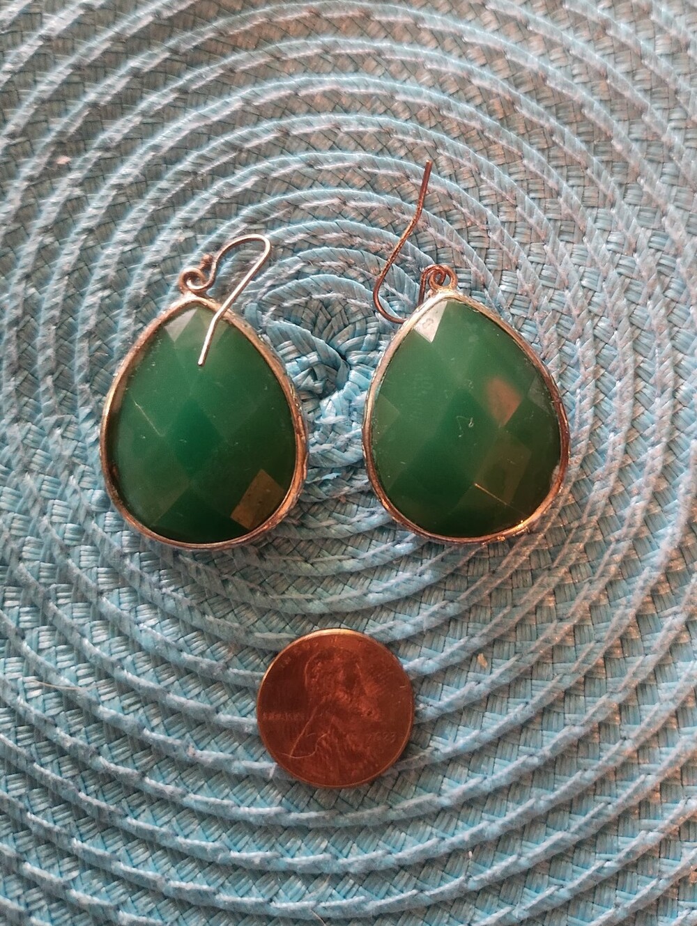Green Teardrop Dangle Earrings - Elegant Women’s Jewelry